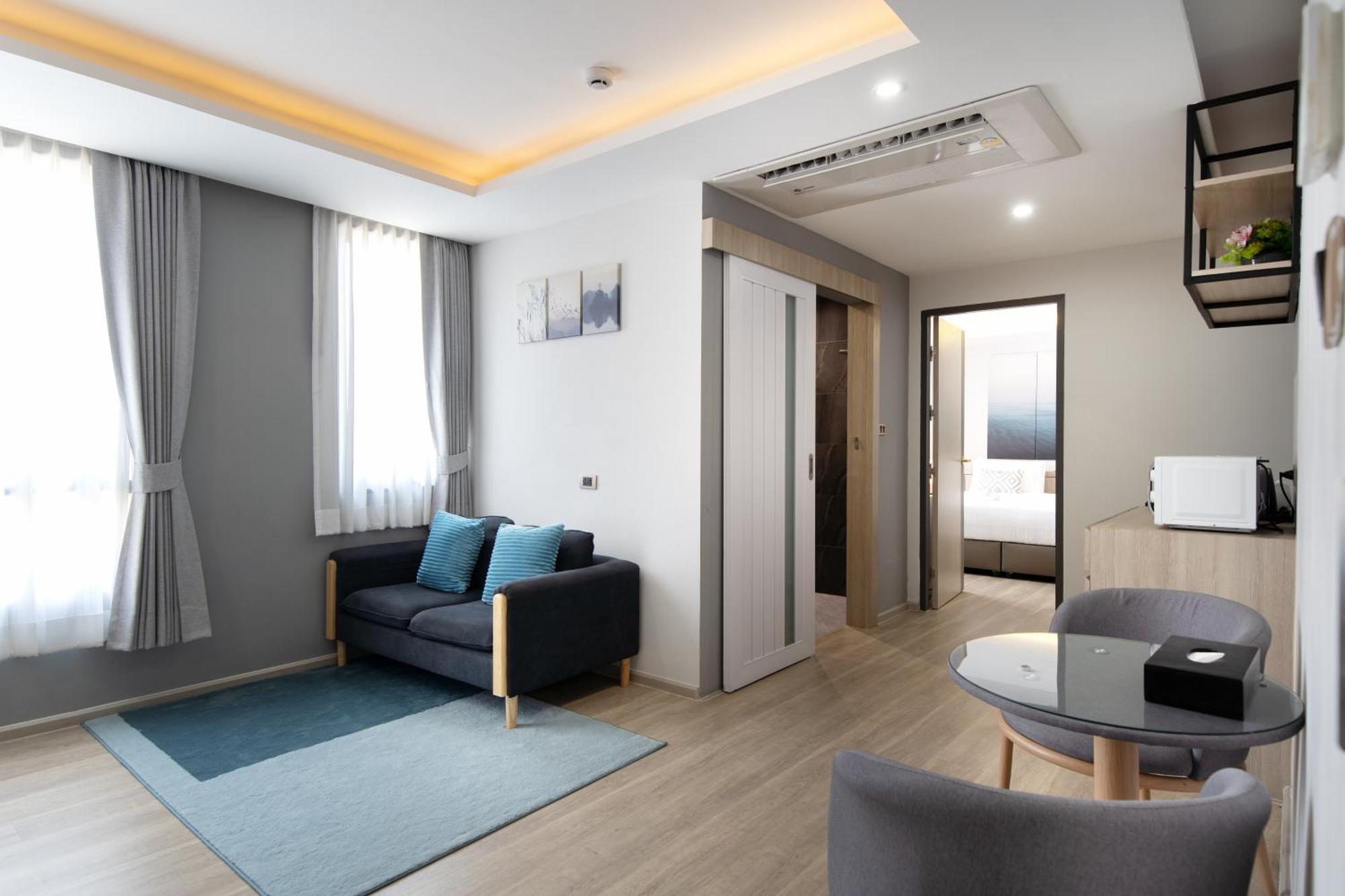 The Riski Hotel At Bangphlat Station Sha バンコク都 エクステリア 写真